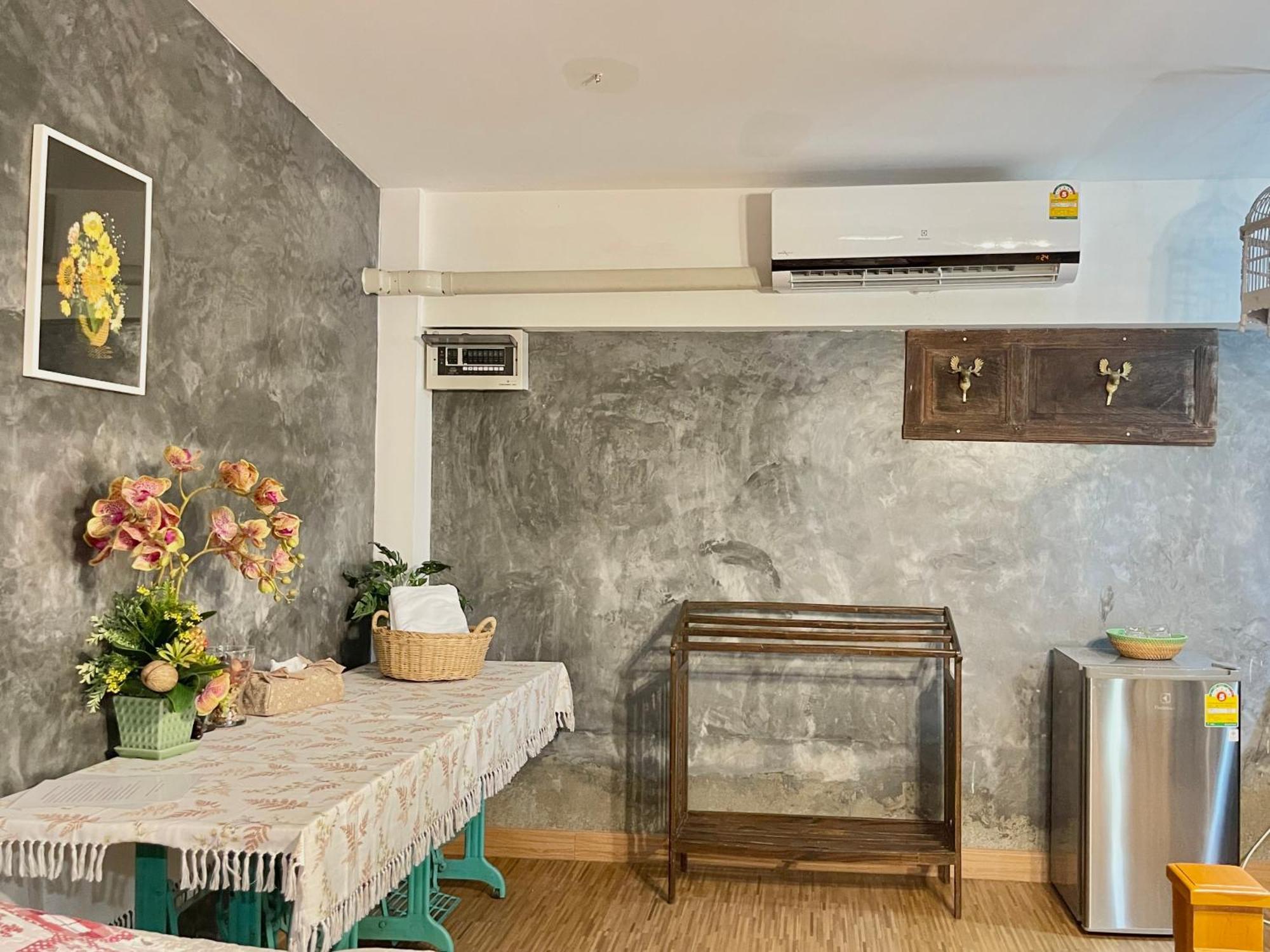 Apartmán The Quarter Wutthakat Bangkok Pokoj fotografie